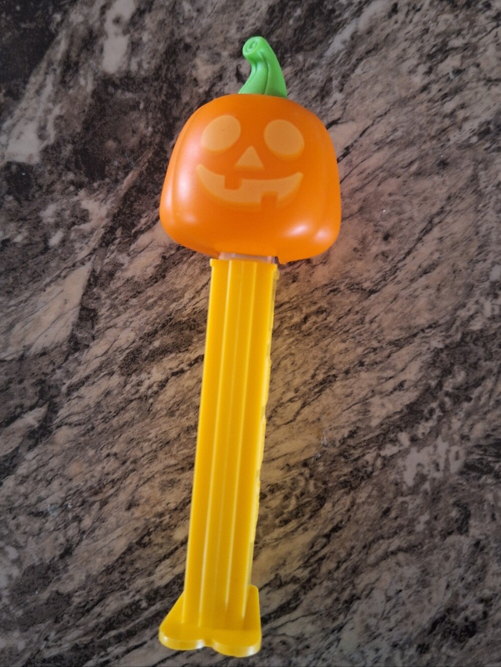 PEZ Pumpkin